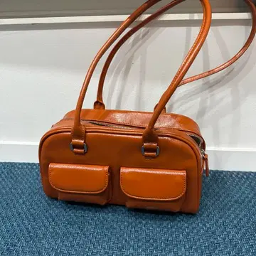 [잡담] 익들아 회사에 이 가방 들고 가려는데 괜찮아? 기업 알바 2달짜리임 | 인스티즈