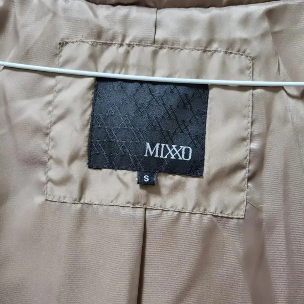 Mixxo**벨트 패딩