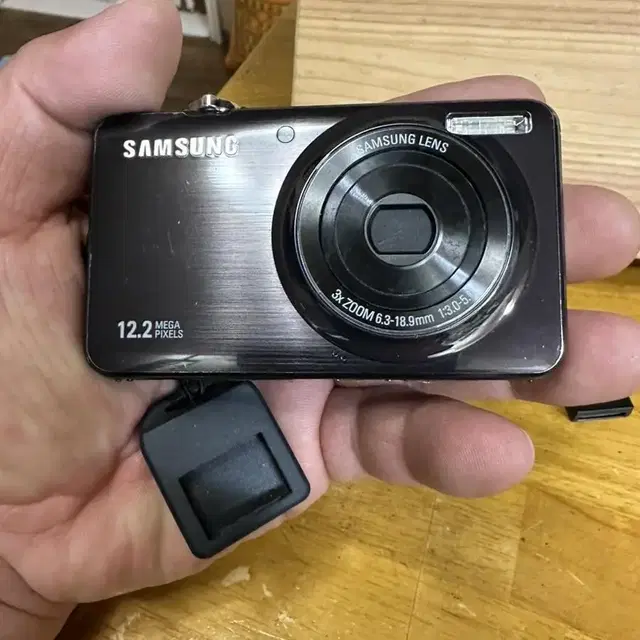 삼성VLUU ST50울트라슬림,12.2MP,충전케이블,상태굿09년