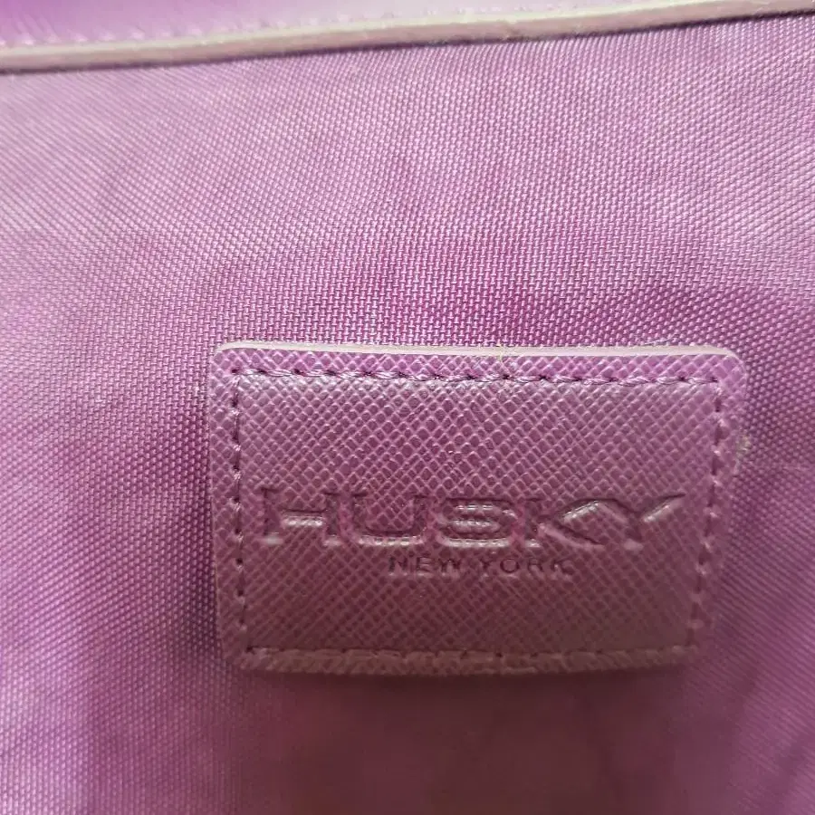 HUSKY허스키뉴욕 여행가방