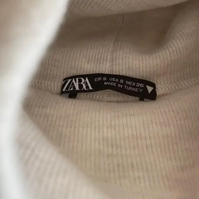 ZARA 자라 니트조끼