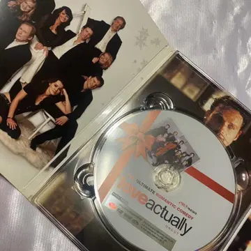 러브액츄얼리 Dvd 한정판 / 감독판 무삭제판 보급판 3장 My모두 포함 | 브랜드 중고거래 플랫폼, 번개장터
