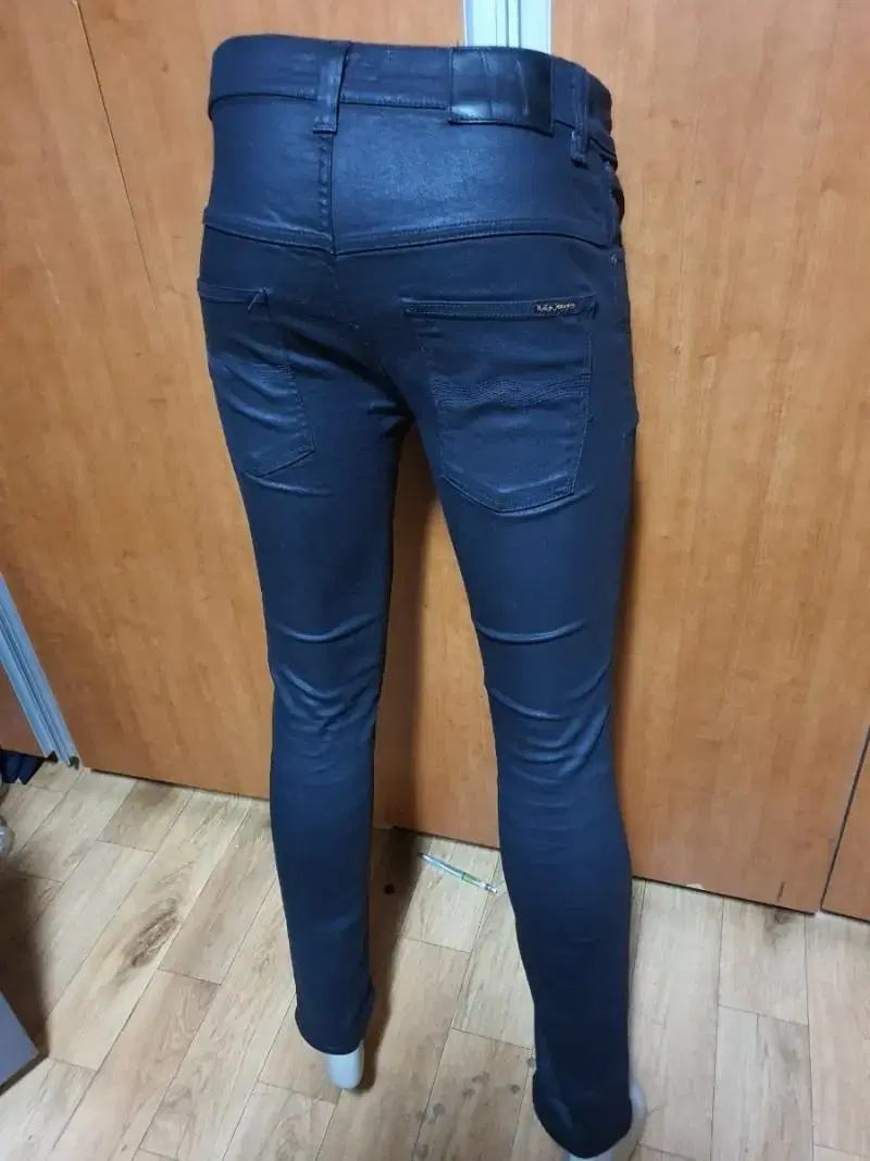 NUDIE JEANS누디진코팅스판청바지28