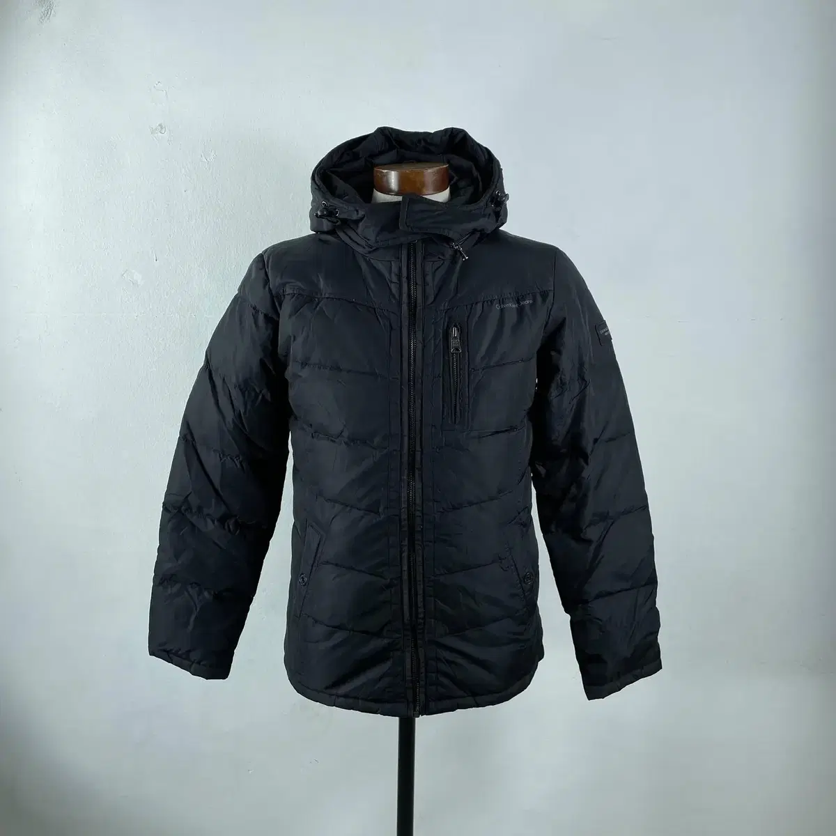 Calvin Klein Down Puffer Jumper size 95