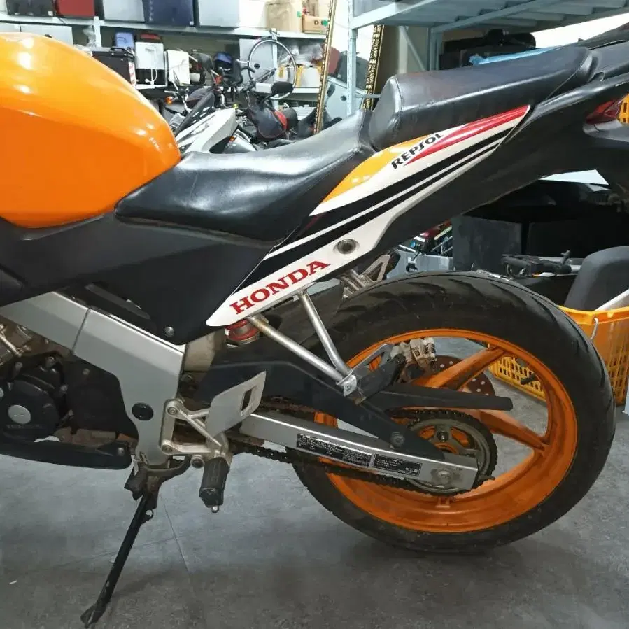 cbr125r 2015년식 27,000km 주행한 차량 155만원에 매각