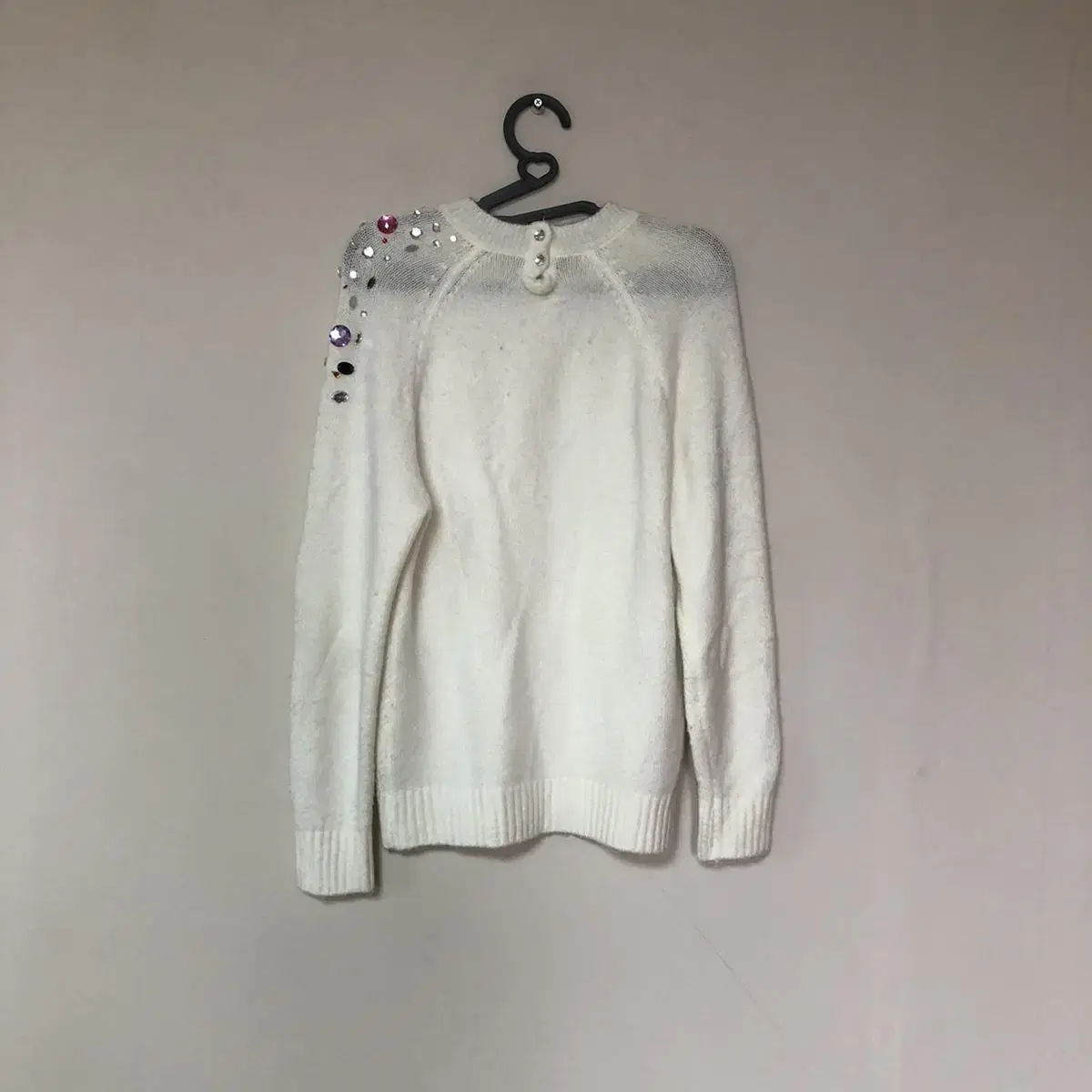 Vintage Strawberry days white knit