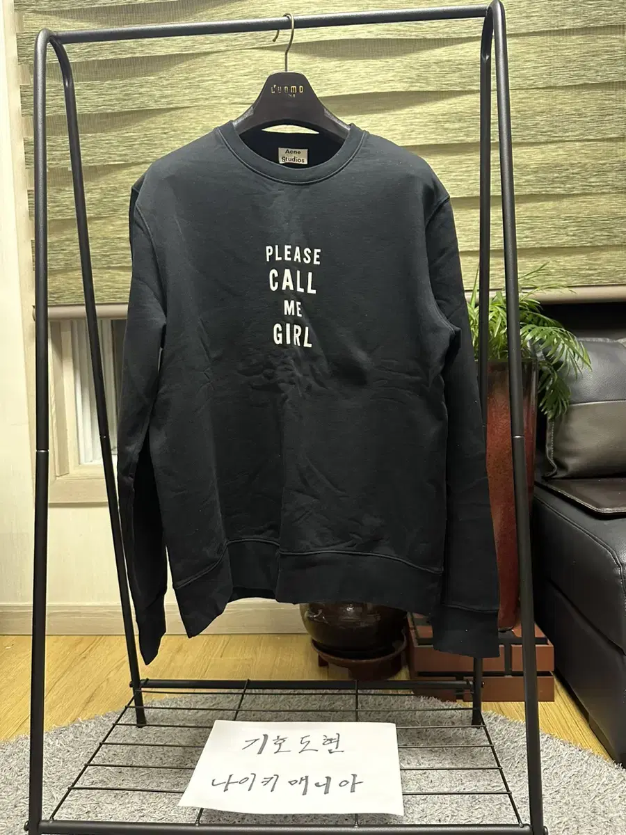 [L]243.Acne Man-to-Man (Black)