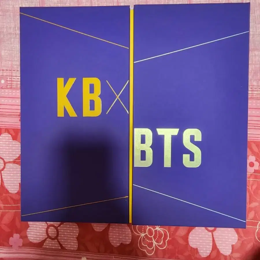 kb*bts 스페셜 케이스 판매합니다.