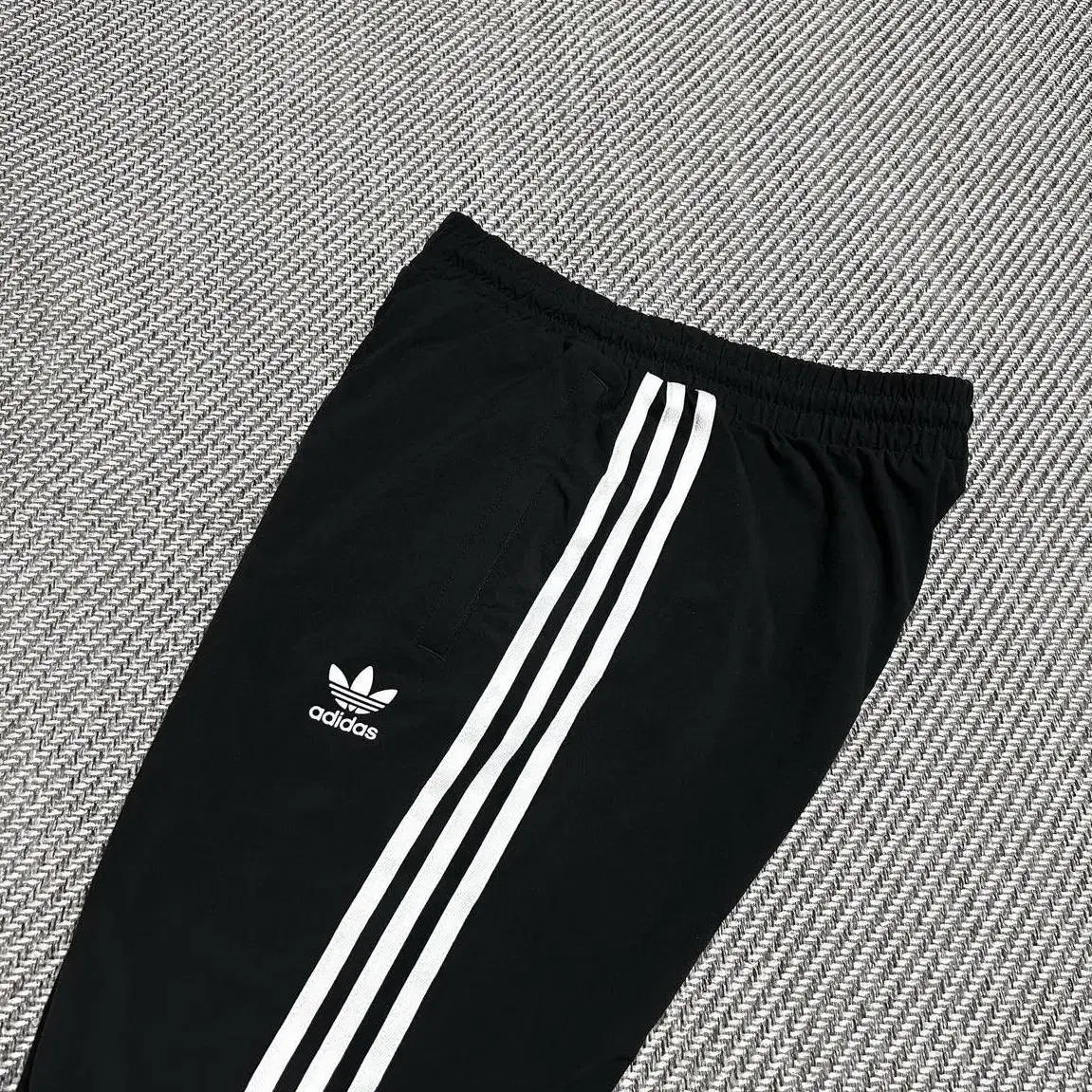 [ M ] adidas 아디다스 웜업 트랙 조거팬츠