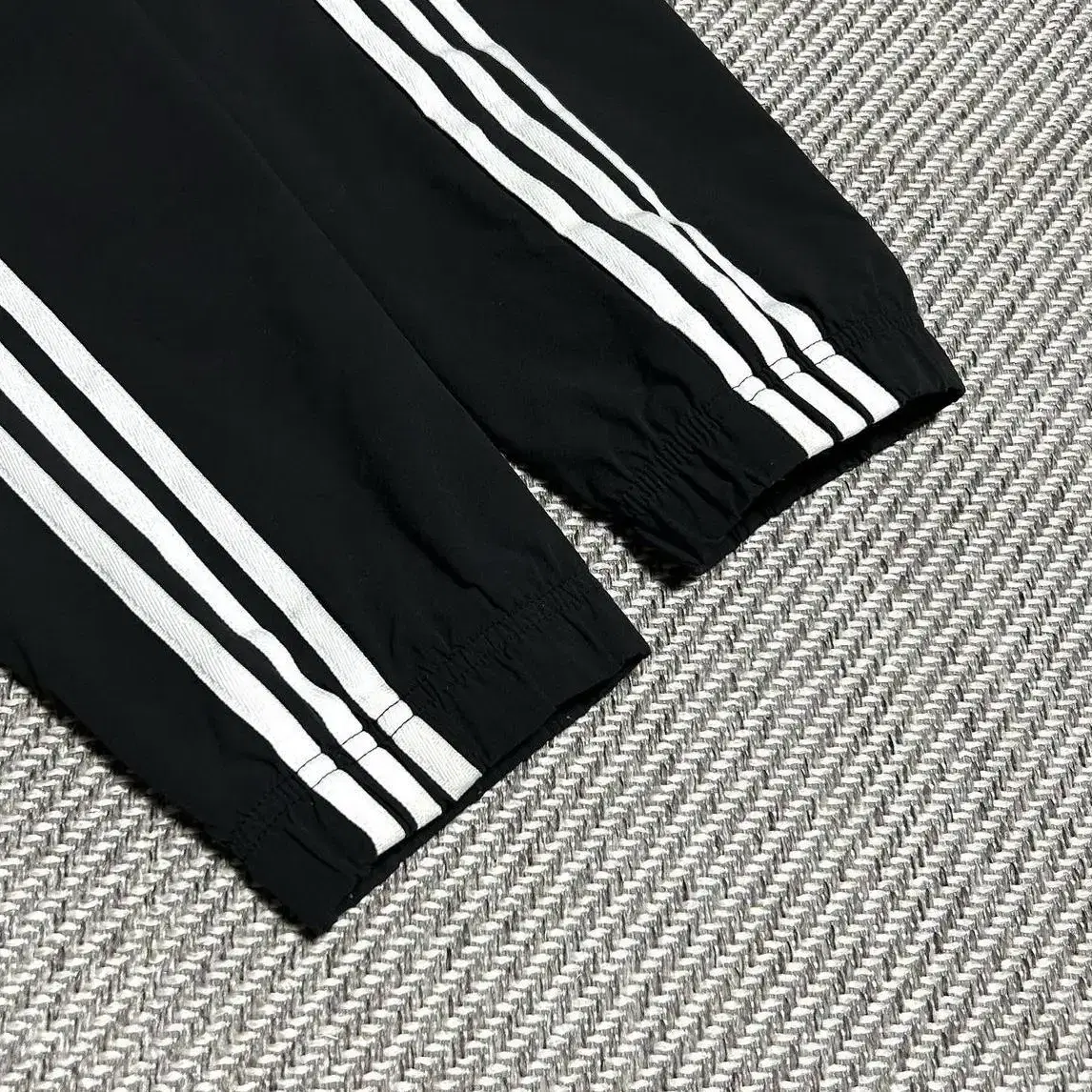 [ M ] adidas 아디다스 웜업 트랙 조거팬츠