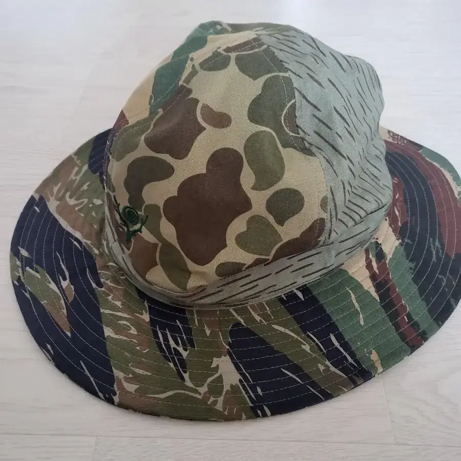 SOUTH2 WEST8 남이서팔 CRUSHER HAT