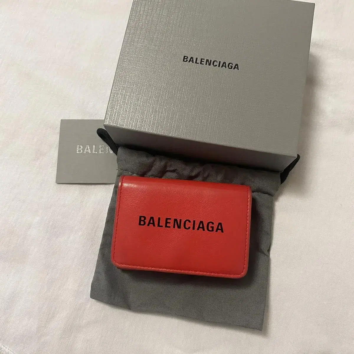 (Price Drop)[Genuine] Balenciaga Wallet + Components