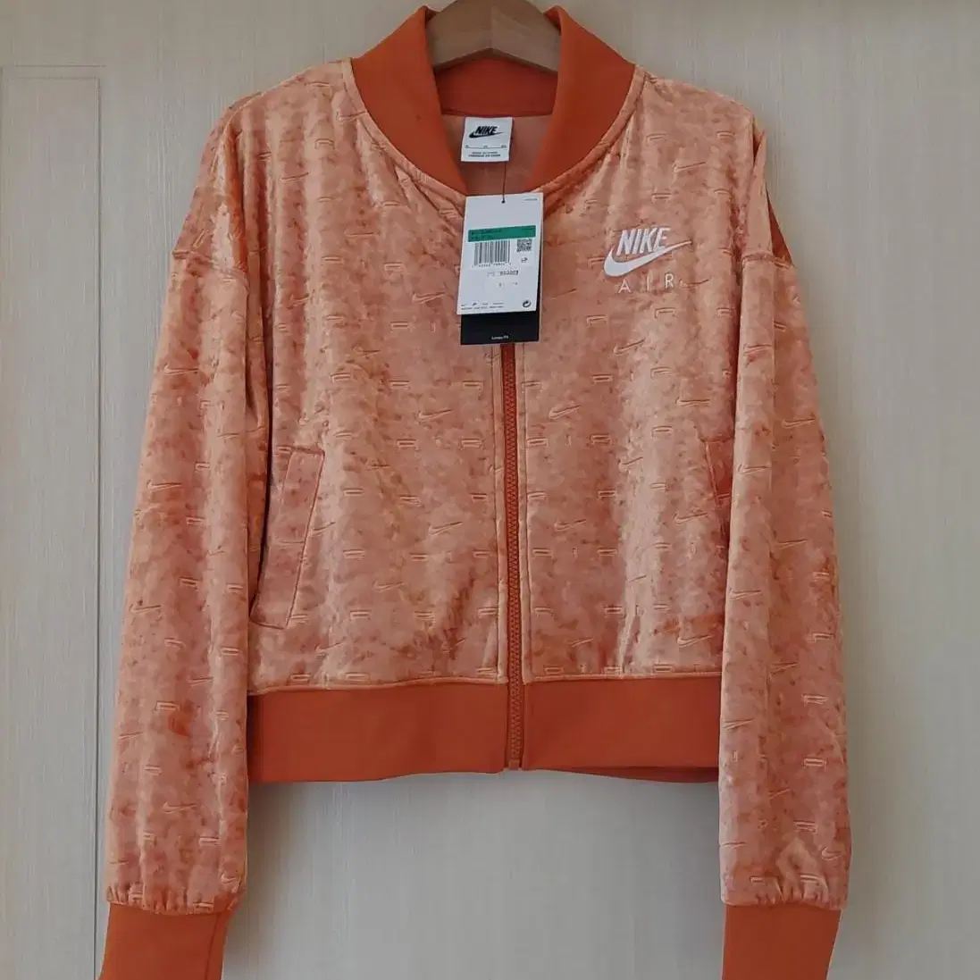 새제품 정품 나이키 에어크롭 여성 자켓 NIKE 주니어 자켓 세일