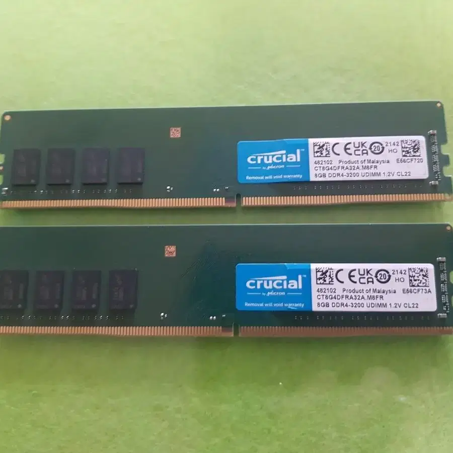 데탑 메모리 삼성 DDR4 3200 8GB X 2.  16GB.