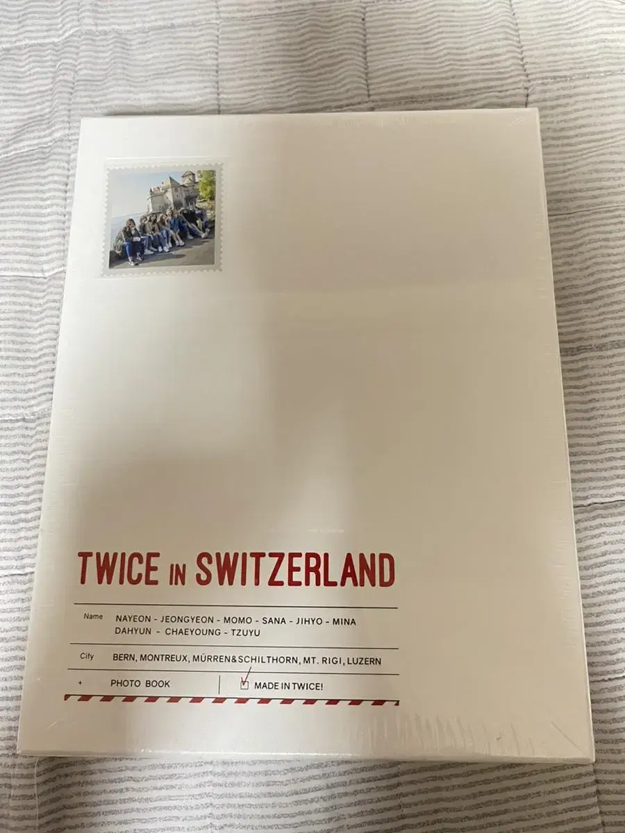 트와이스 TWICE in SWITZERLAND 포토북(미개봉)