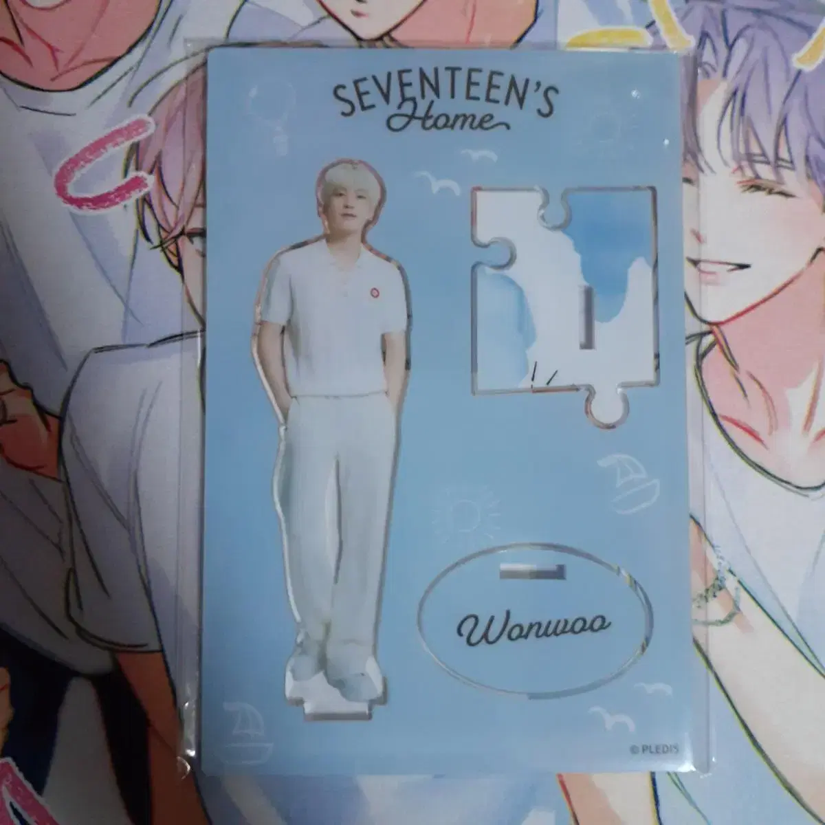 Seventeen wonwoo acrylic stand Home