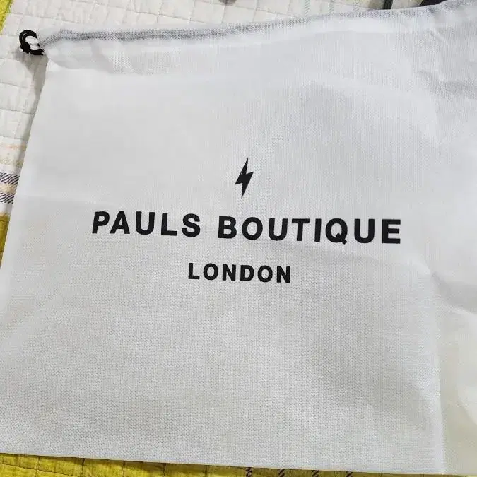 pauls boutique 핸드백(크로스,토트) 팝니다