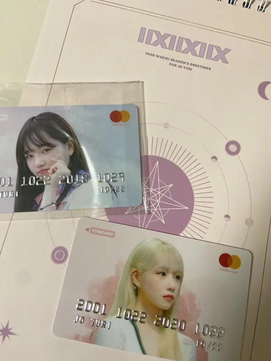 IZ*ONE yuri calendar+pvc card in bulk