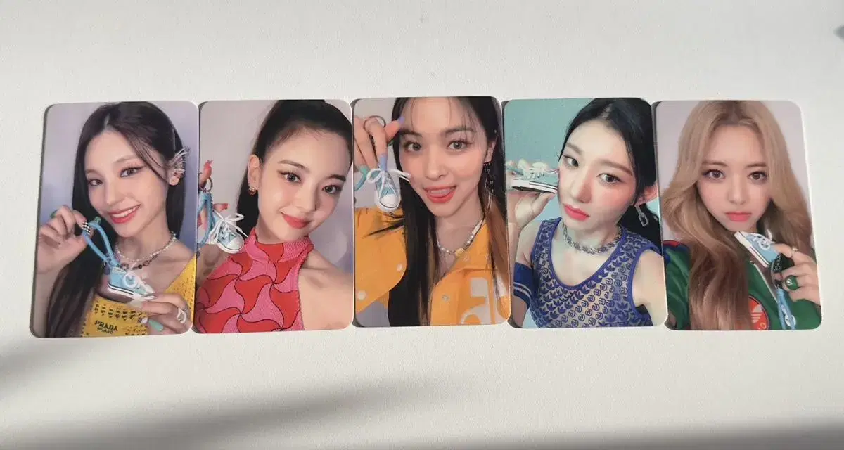 ITZY itzy pansa soundwave tertiary pre-order benefit photocard