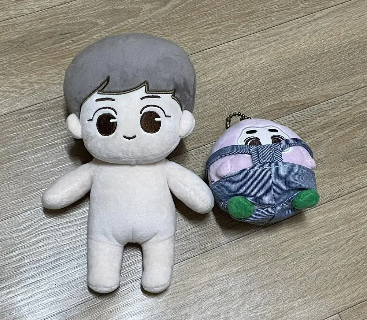 Exo suho Junmyeon doll sells