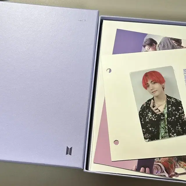 방탄소년단 2018 메모리즈 블루레이 뷔 풀박 태형 방탄 bts v 포카