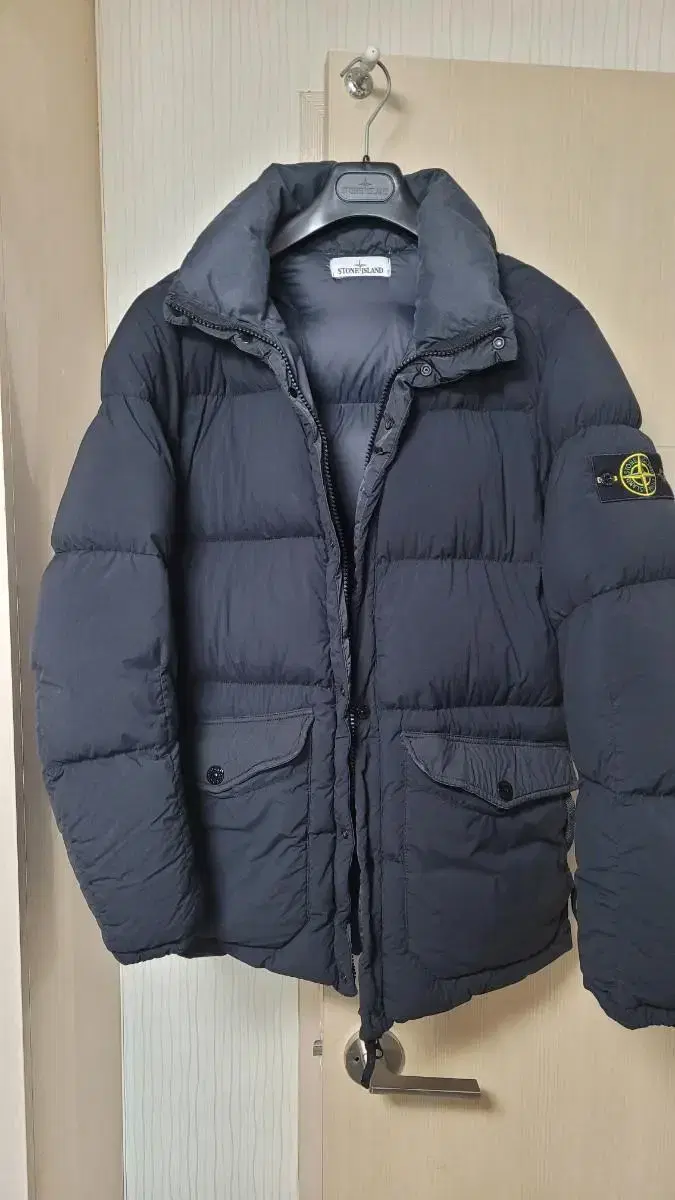 Stone Island Garment Dying Padding L