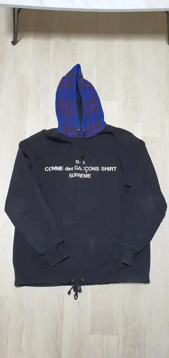 15FW Supreme X Komdegarsong Hoodie