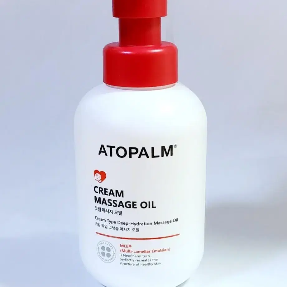 [새상품] 리뉴얼/ATOPALM 아토팜 크림 마사지 오일 200ml