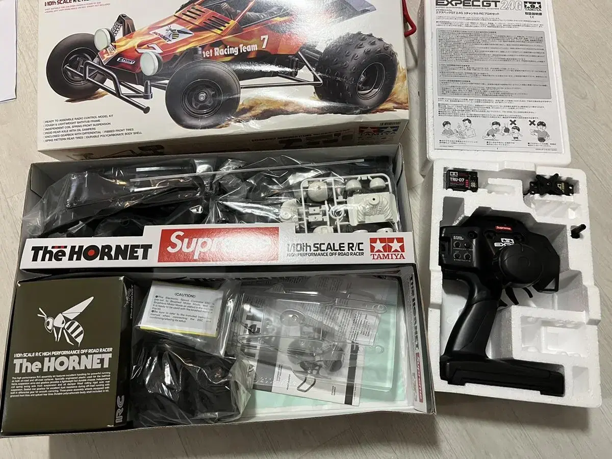 Supreme Tamiya Hornet RC Car