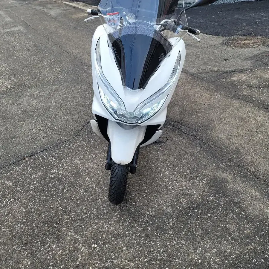 pcx125 2019년식 판매합니다