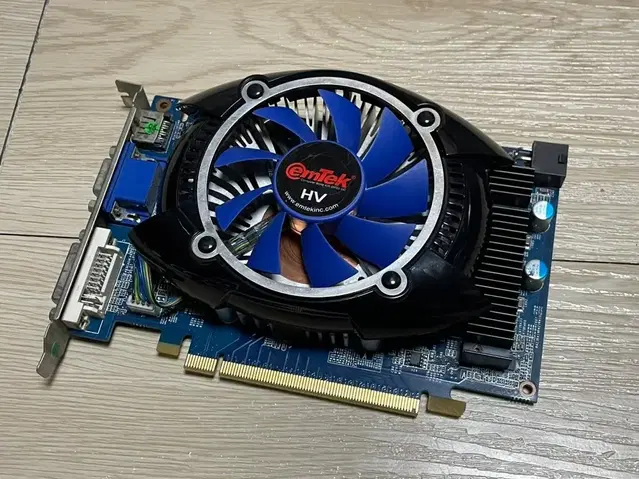 이엠텍 GTS450 그래픽카드 (DDR5 1GB)