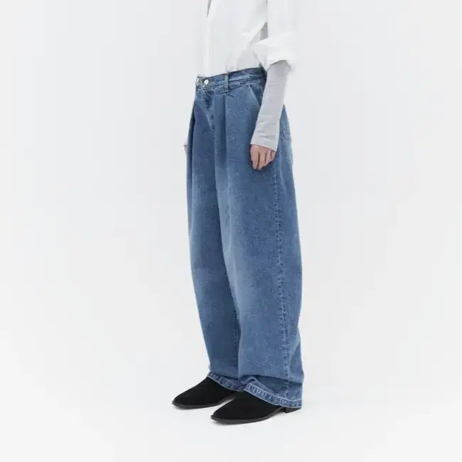 w2) 라벨아카이브 와이드 핀턱 데님 wide tucked jeans