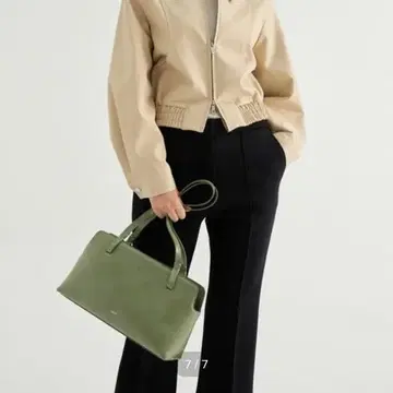 가격내림/ 뮤니에 빅 백 올리브색상 디자이너가방 | 브랜드 중고거래 플랫폼, 번개장터 가격내림/ 뮤니에 빅 백 올리브색상 디자이너가방 | 브랜드 중고거래 플랫폼, 번개장터