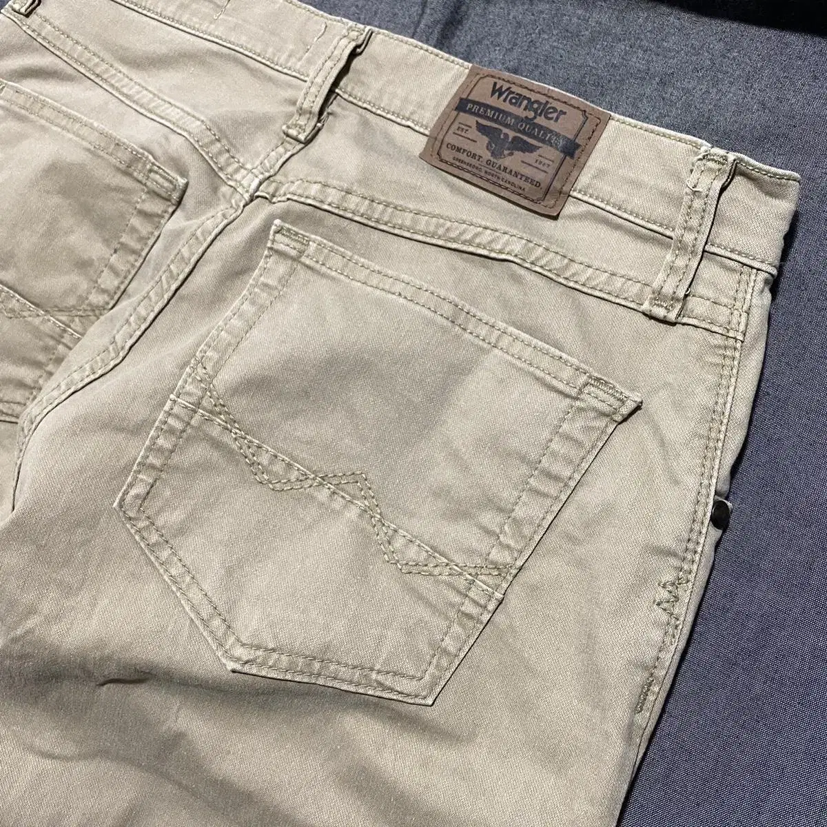 Wrangler Straight Fit Pants Sz 30X30