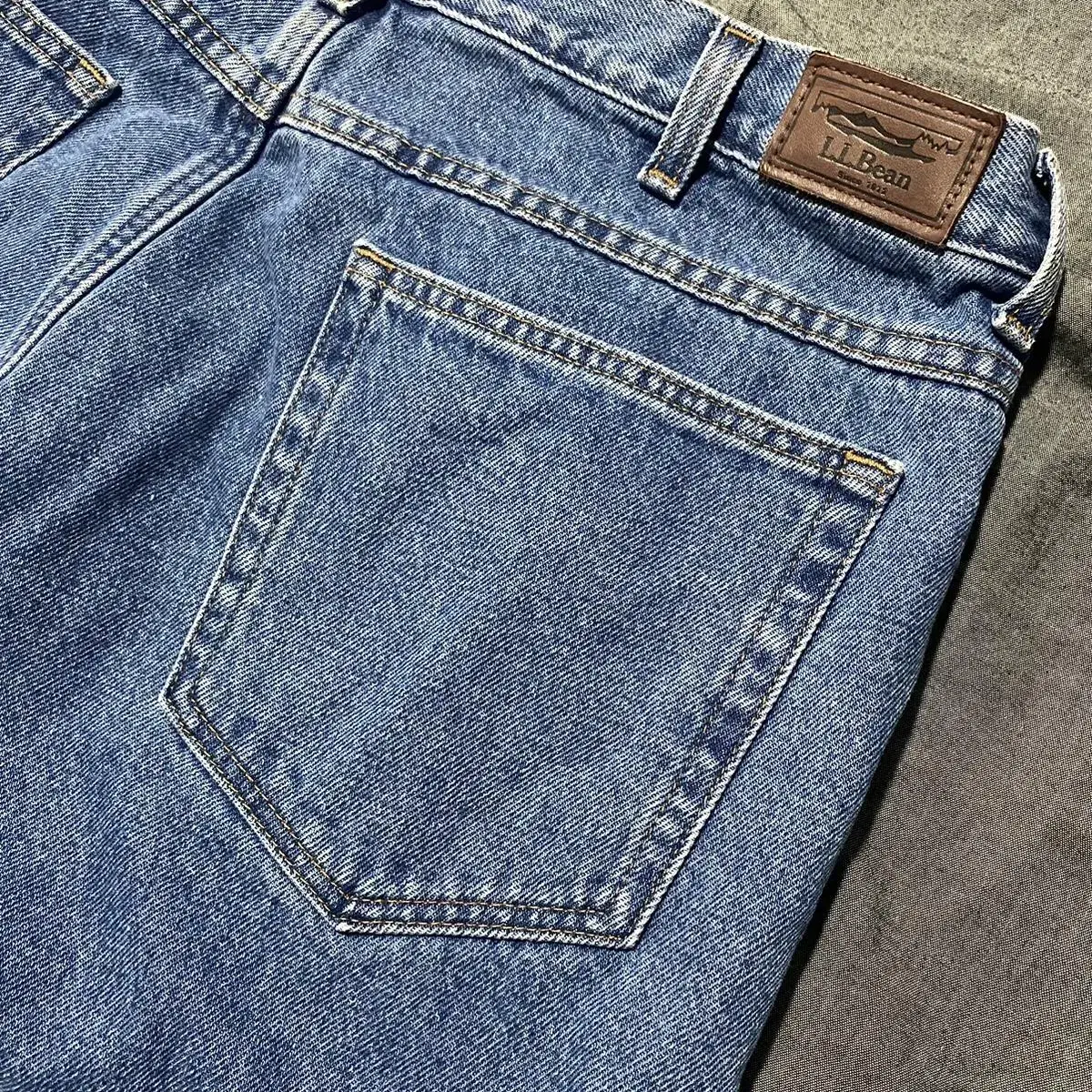 L.L. BEANS Double L Jeans Sz 38X34