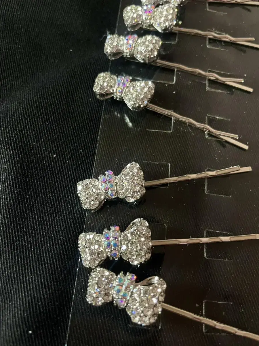 New product: High-quality cubic Swarovski hairpins from Australia