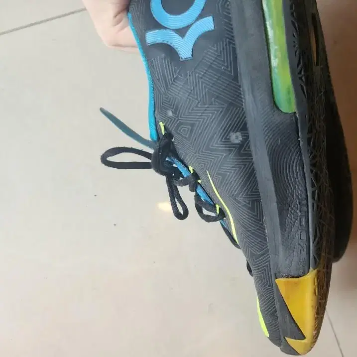 kd6 bolt 오클라호마시티 어웨이버전 농구화 295