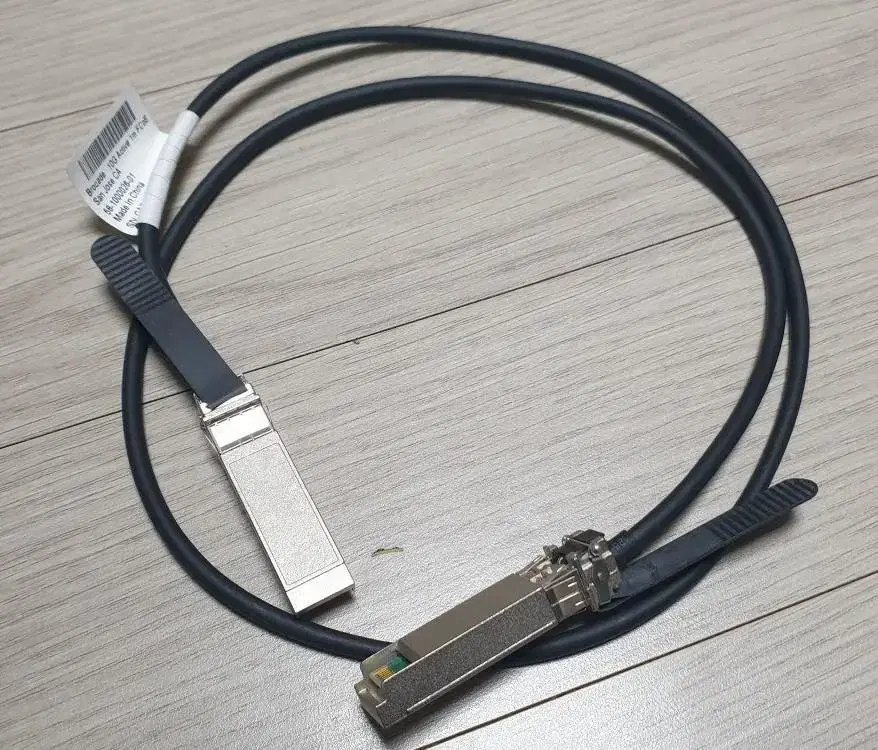 브로케이드 10G SFP+ 1M DAC 케이블 / 10기가 케이블