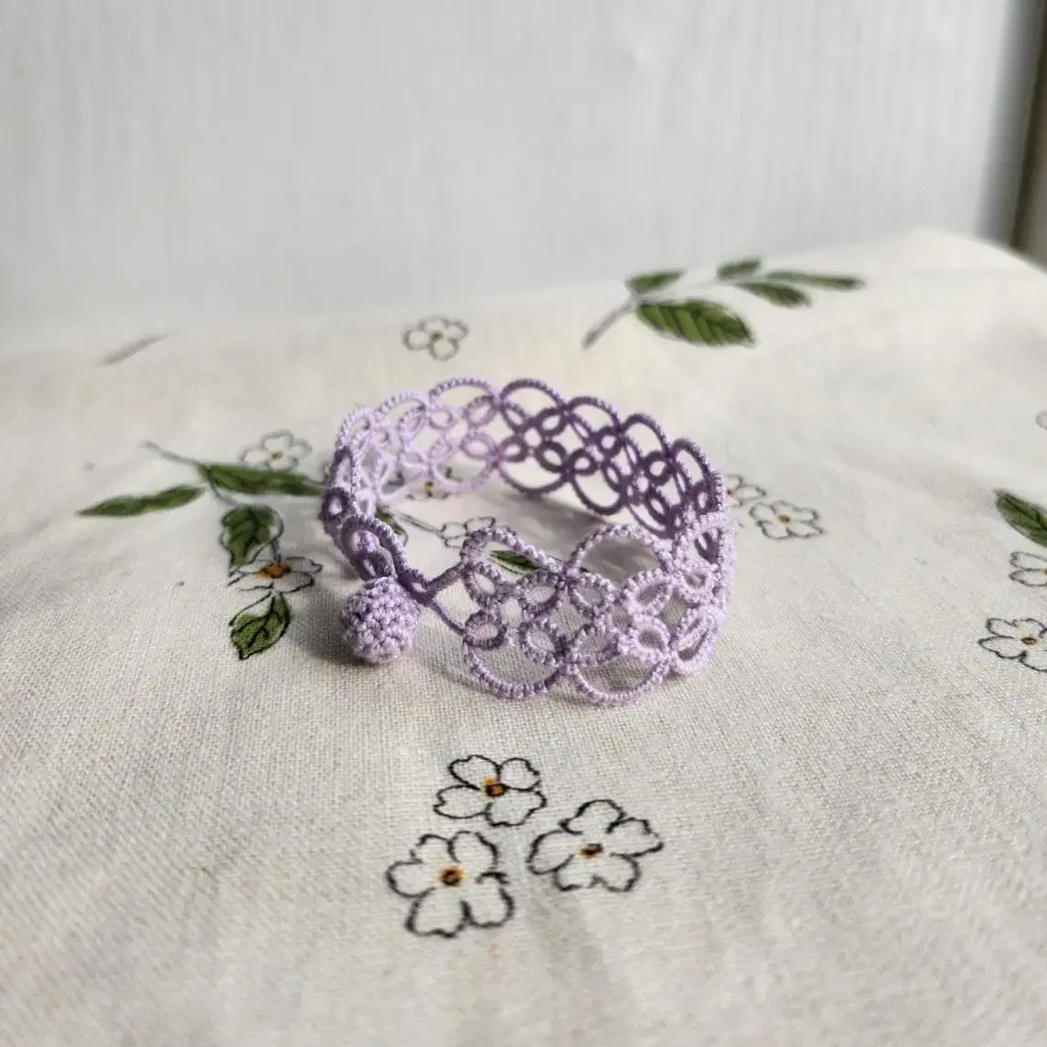 태팅레이스 팔찌 _ Lilac Lace Bracelet