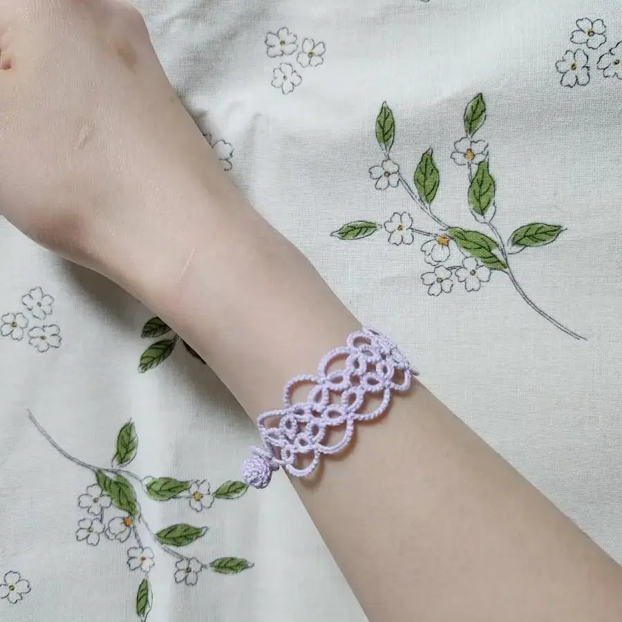 태팅레이스 팔찌 _ Lilac Lace Bracelet