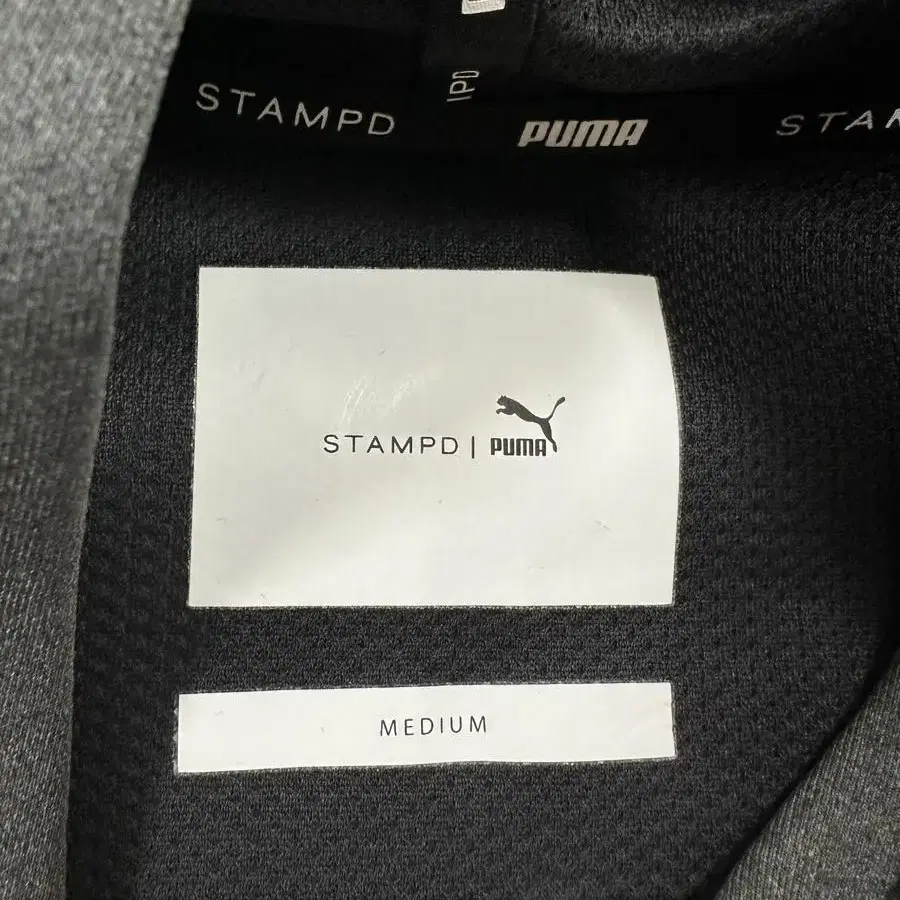 puma x stampd 네오프렌 후드 M 사이즈.