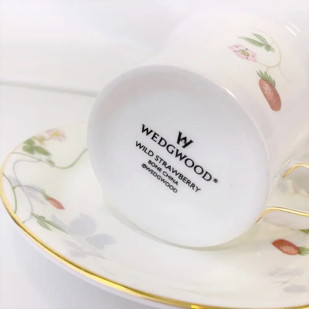 WEDGWOOD 웨지우드 와일드스트로베리 에스프레소잔 3조세트 A178