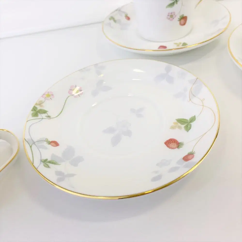 WEDGWOOD 웨지우드 와일드스트로베리 에스프레소잔 3조세트 A178