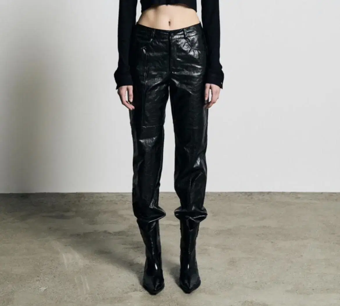 보헤미안서울 바지 Line Leather Pants S 사이즈