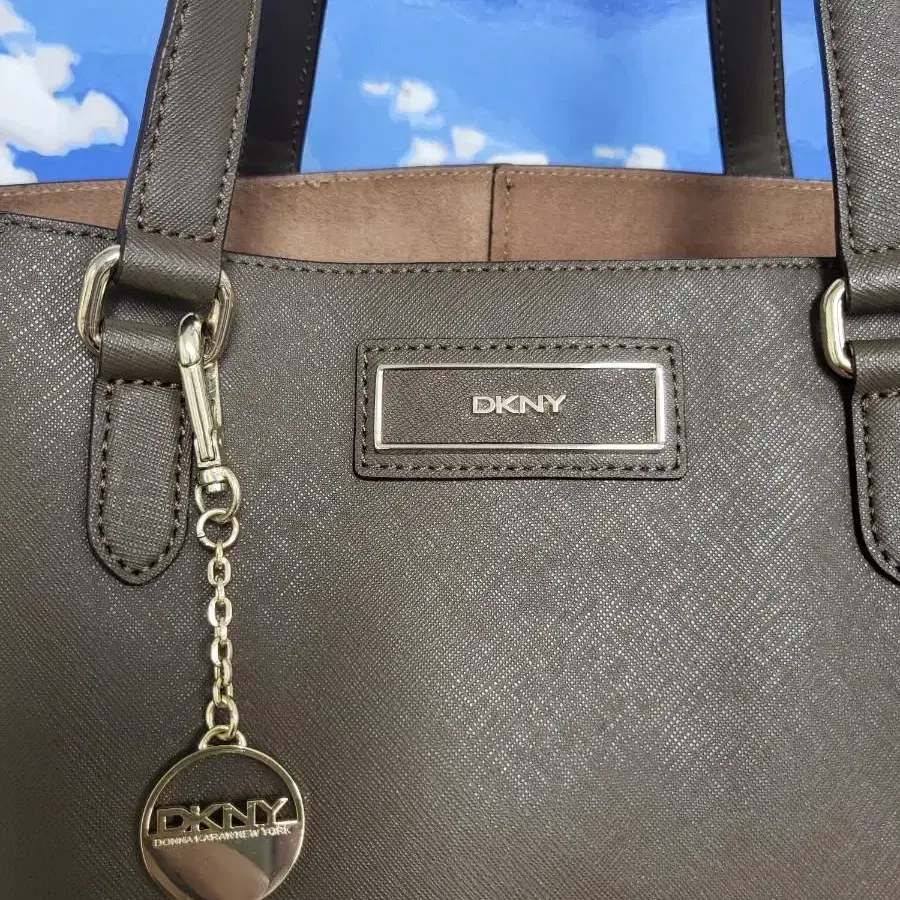 DKNY 천연가죽 사피아노 지퍼확장 숄더백 토트백 쇼퍼백 GA68