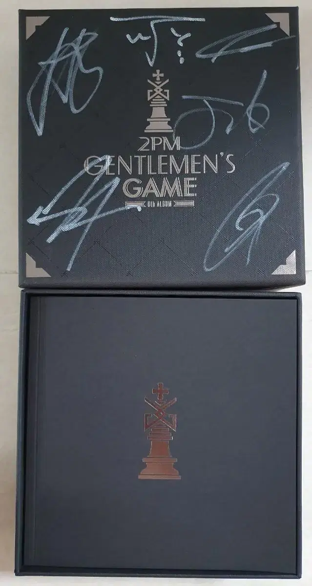 2PM  6th album <GENTLEMEN'S GAME> 싸인CD 입