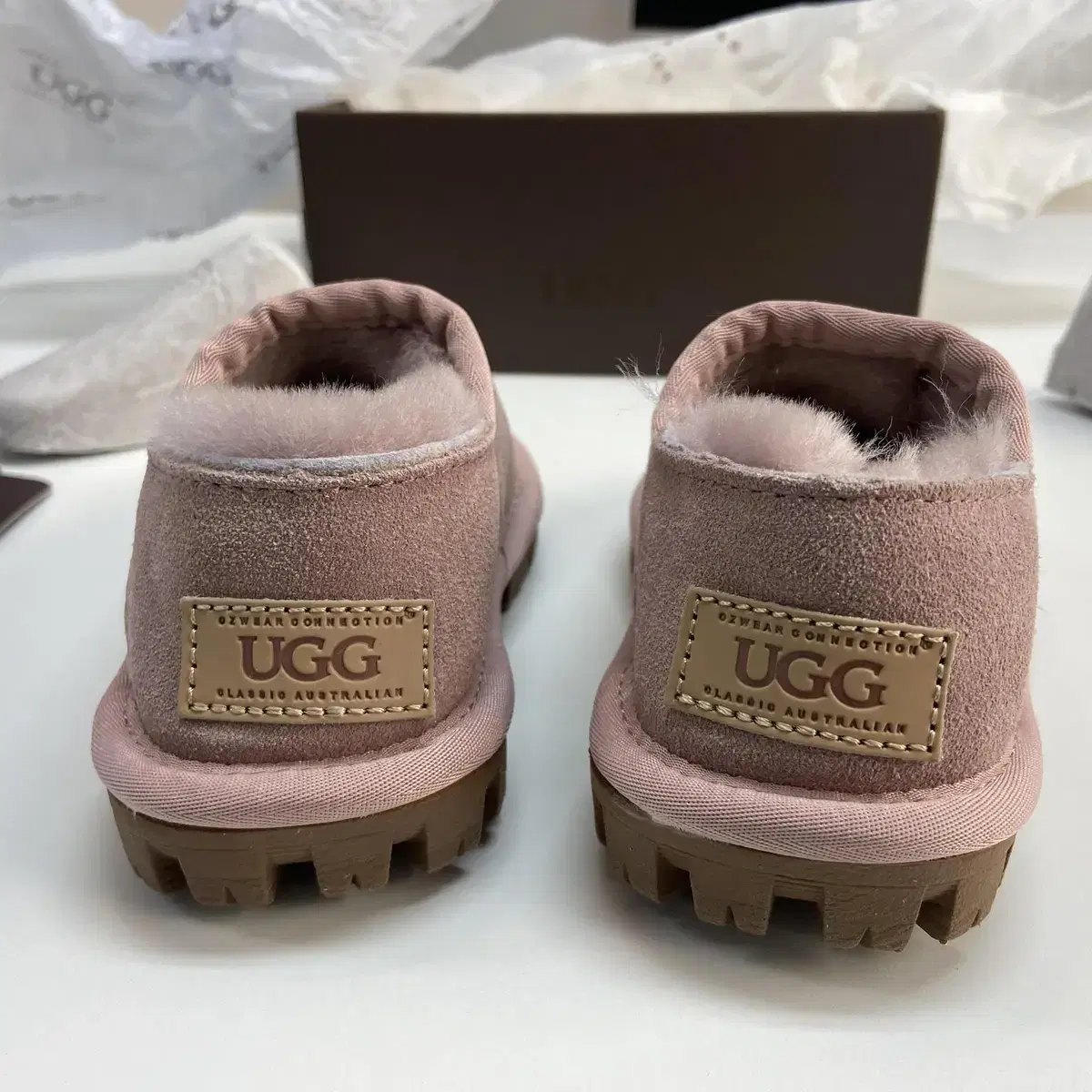 호주 UGG 키즈 양털 슬립온 165mm 팜 새것