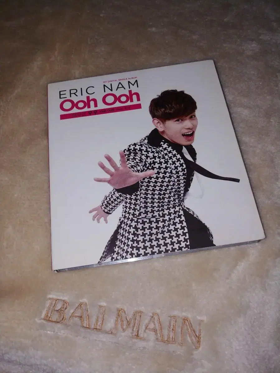 ericnam ericnam autographed sign vahn. first digital single ooh ooh