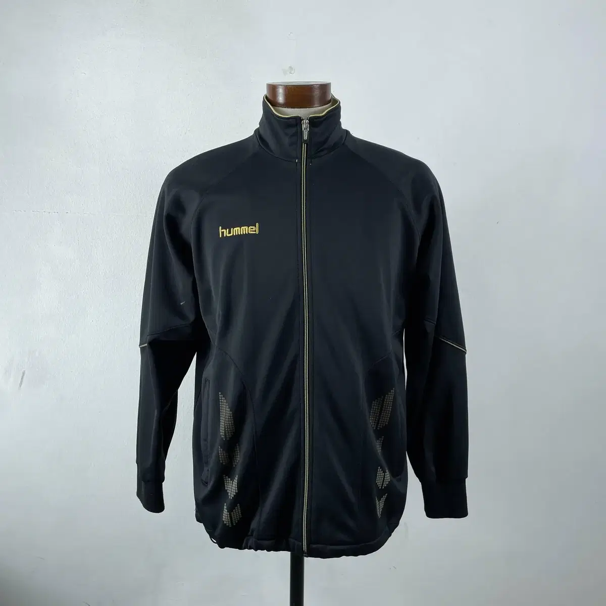 Hummel Sports Jacket size 105