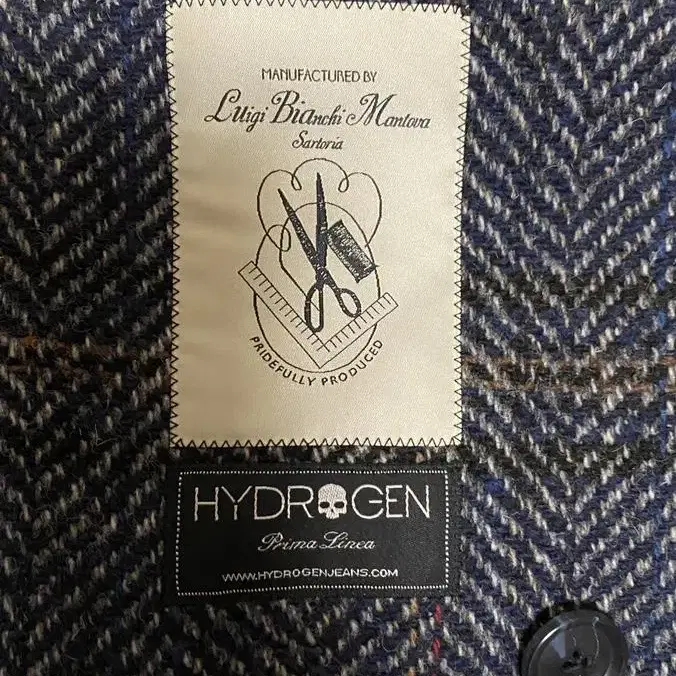 HYDROGEN (하이드로겐) 코트